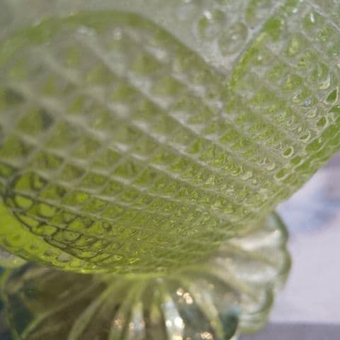 ウランガラス ハート