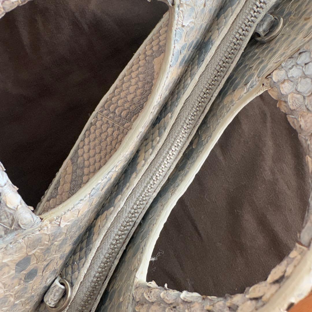 トッズ 2way チェーンバッグ　パイソン