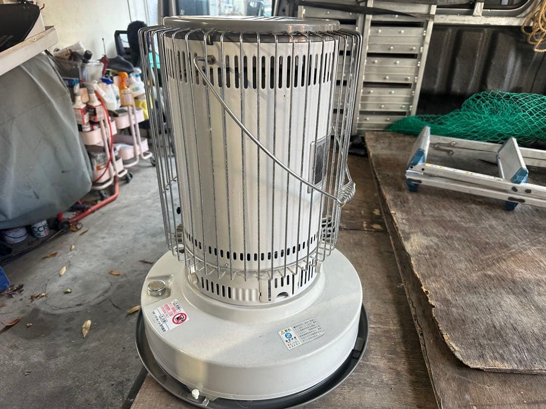 トヨトミ KS-67B ストーブ　灯油ストーブ