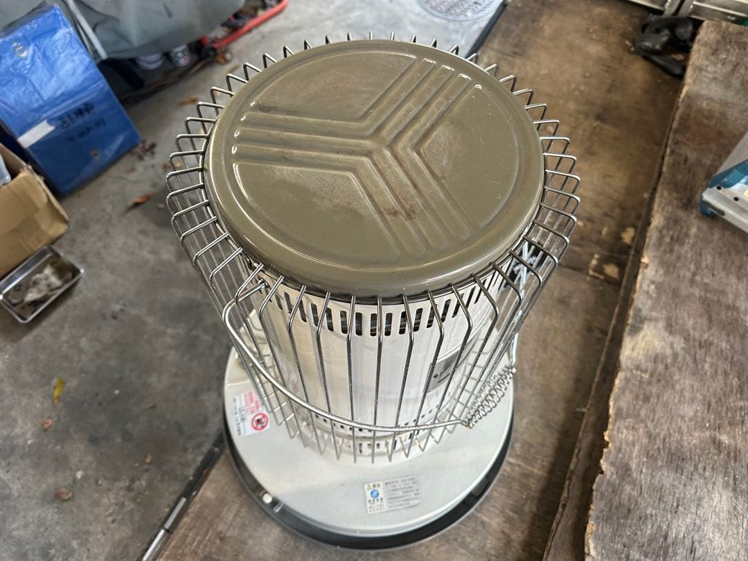 トヨトミ KS-67B ストーブ　灯油ストーブ