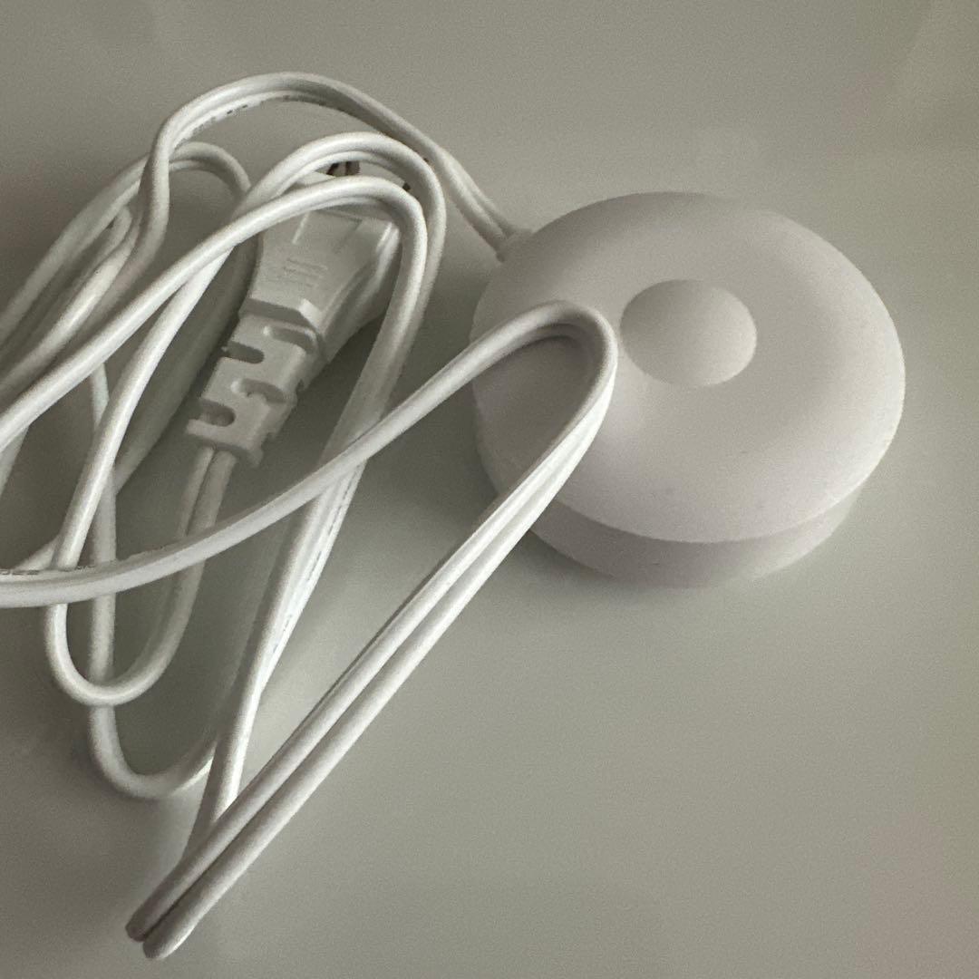 Oral-B iO 電動歯ブラシ本体と充電器