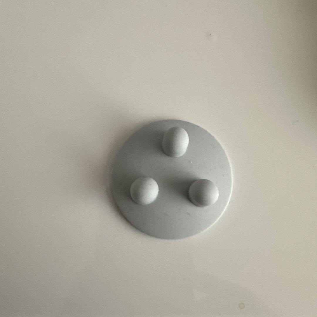 Oral-B iO 電動歯ブラシ本体と充電器