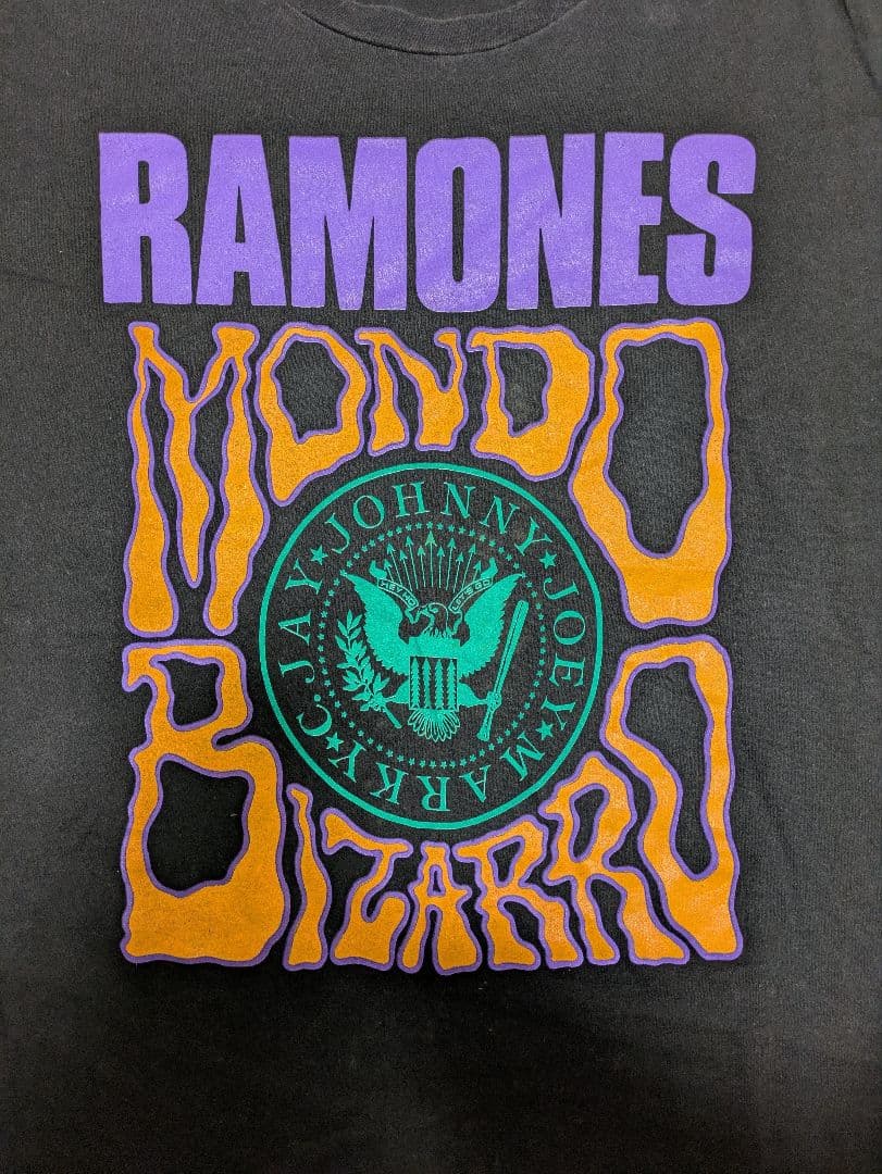 90’s RAMONES　モンドビザーロ　ヴィンテージTシャツ
