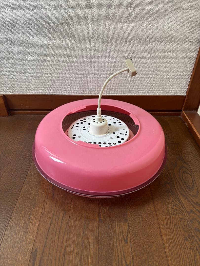 レトロポップ　70s 三菱　ペンダントライト　ピンク　蛍光灯　スペースエイジ