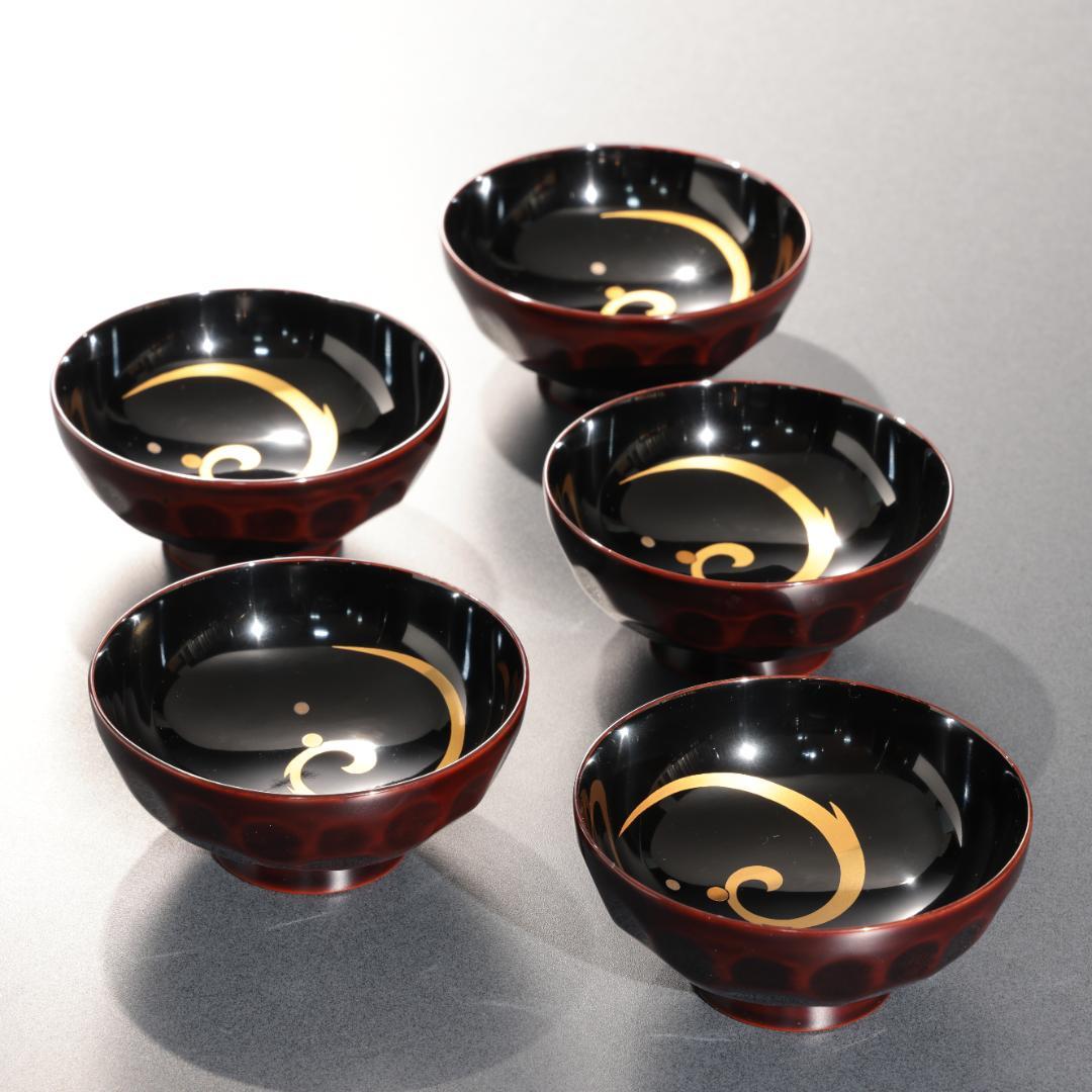 輪島塗　吸物椀５客　渦文　共箱　漆塗蓋つき椀　R1588
