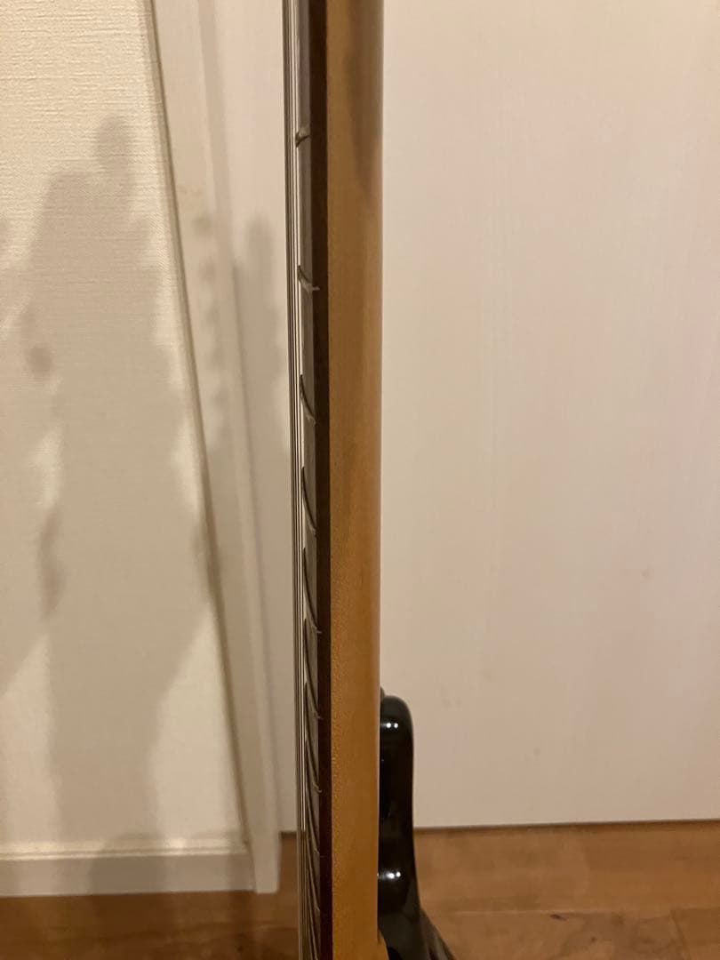 エレキギター　レジェンド　ストラトタイプ