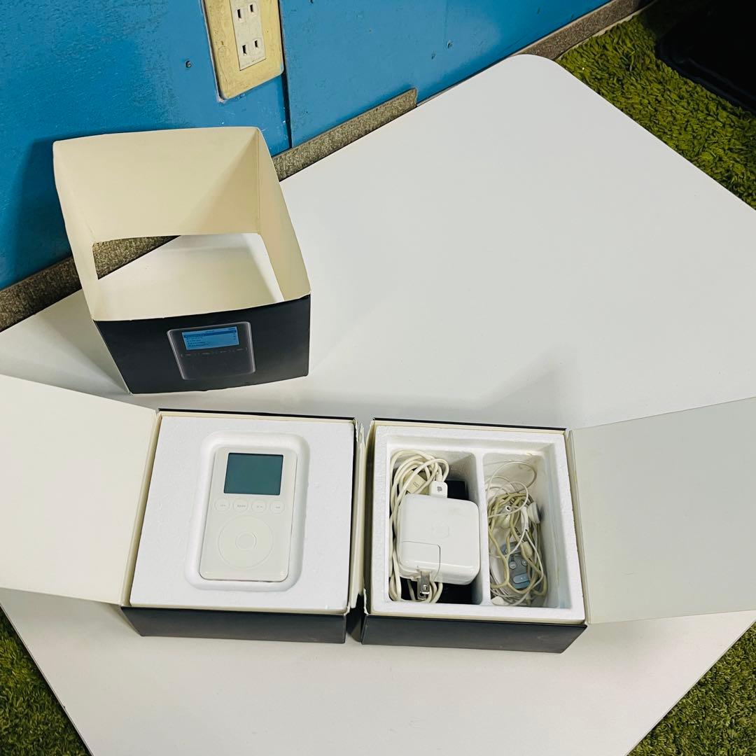 iPod A1040 説明書、ヘッドフォン充電器、箱付き動作品