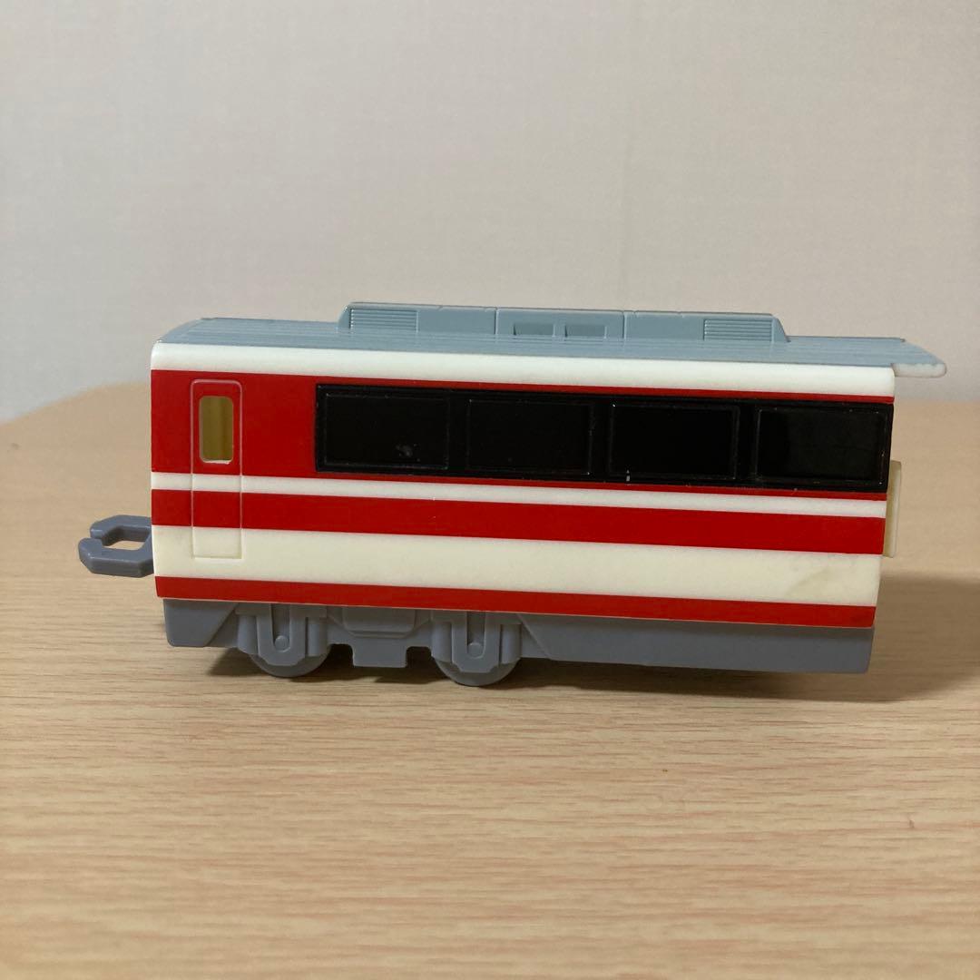 ヒカリアン　小田急ロマンスカー