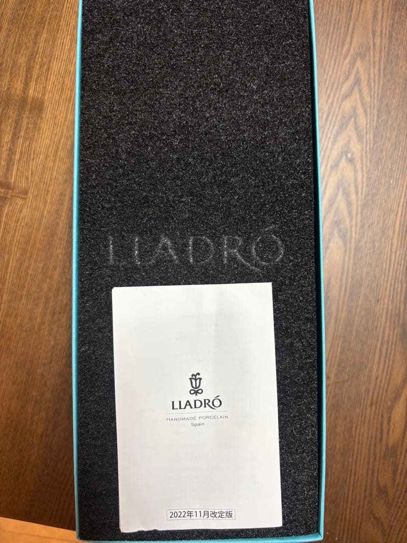 限定値下げ中！【箱付き】The White Guest 小 LLADRO 黒