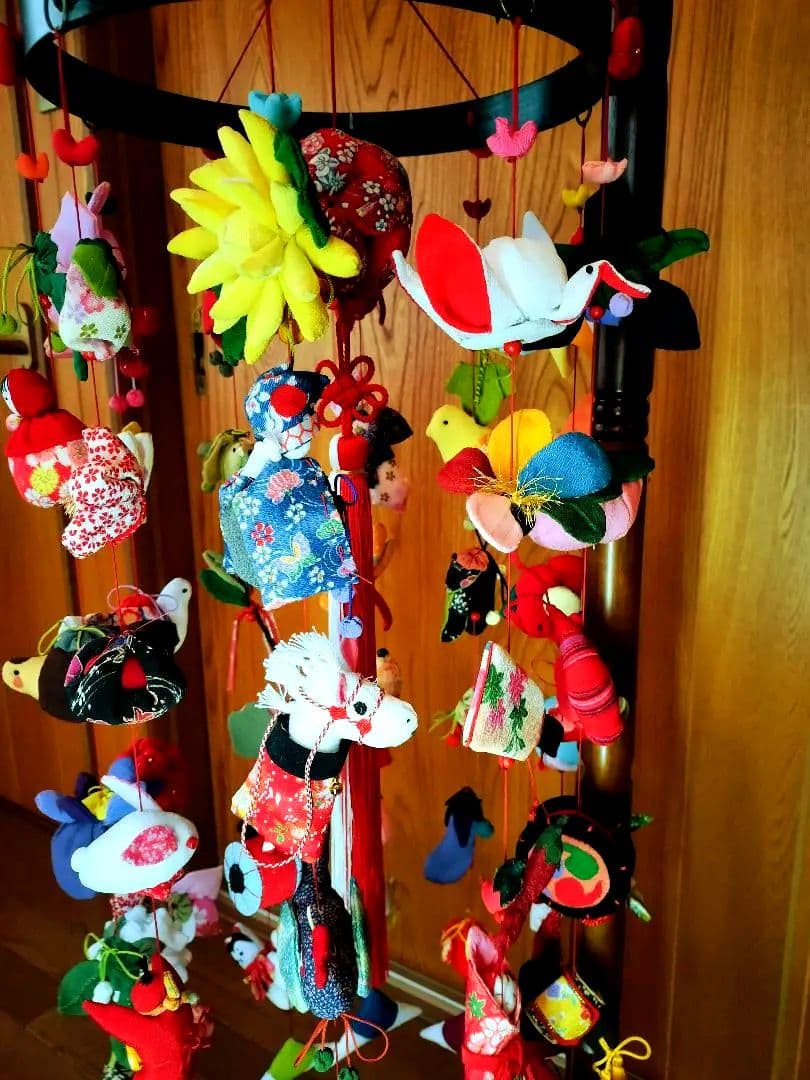 ちりめん細工　つるし飾り