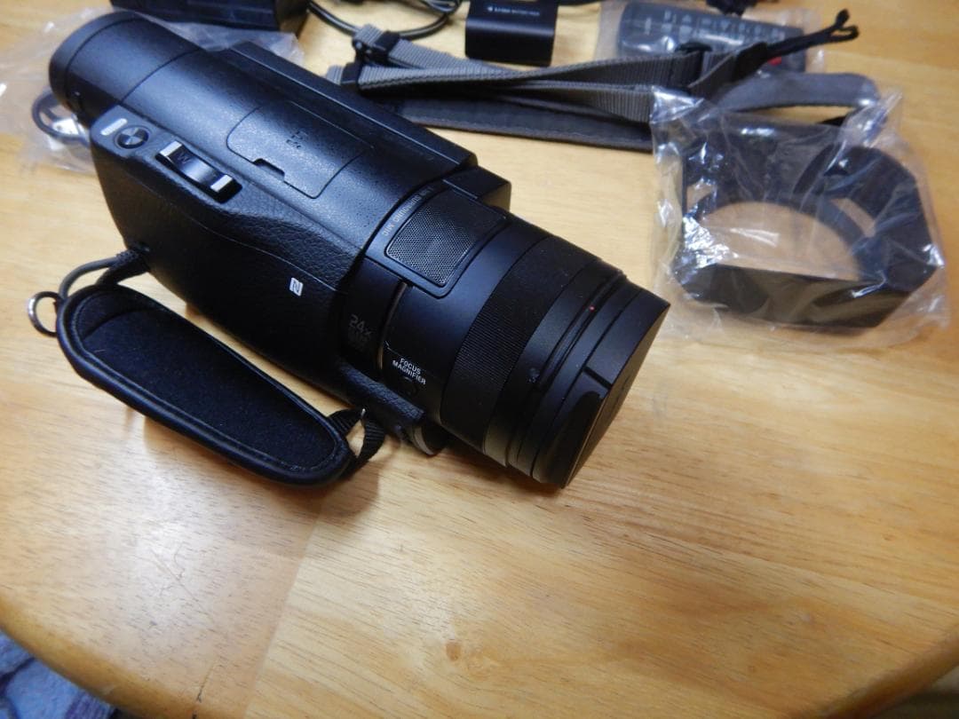 SONY ビデオカメラ デジタルHD HDR-CX900E