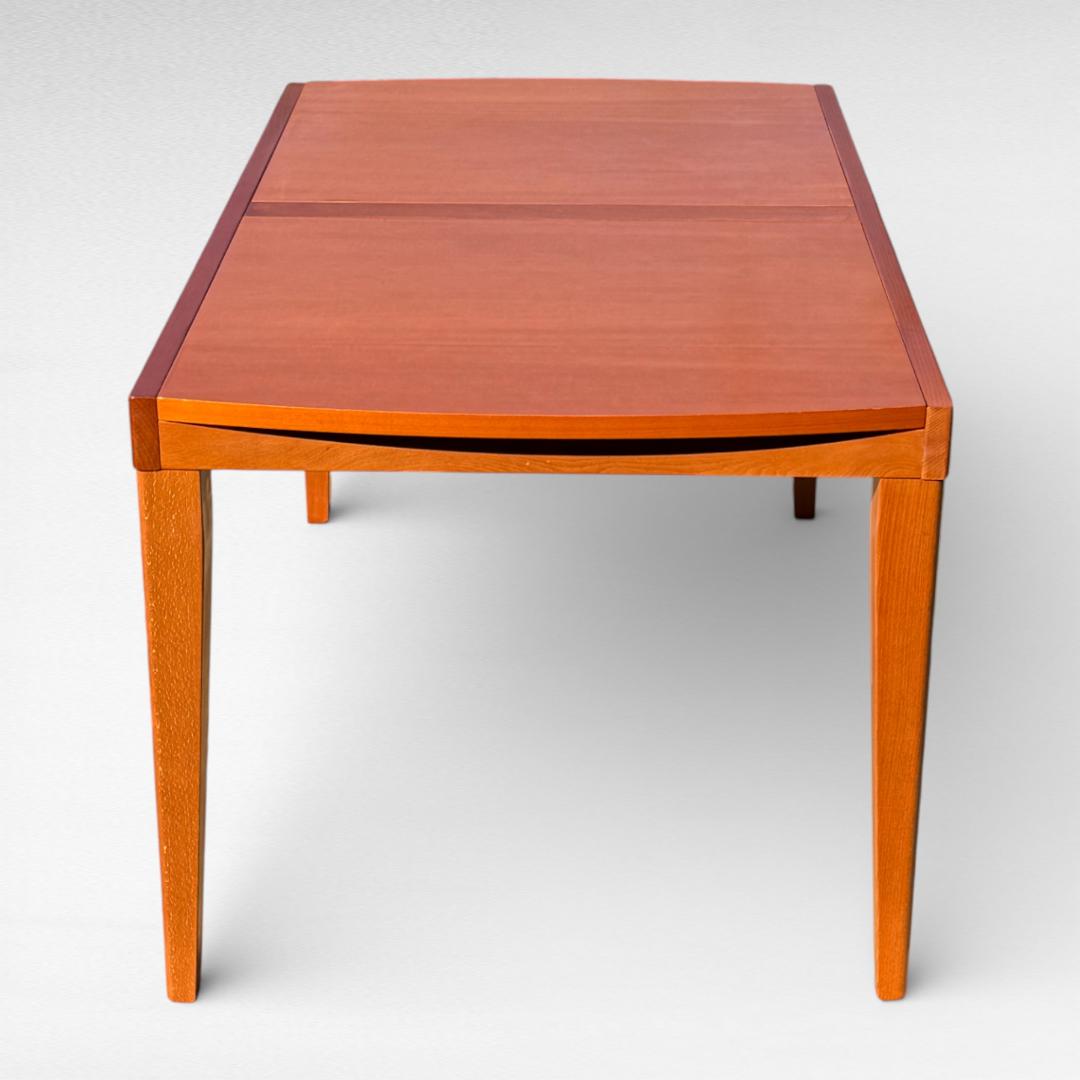 カリガリス 伸長式 ダイニングテーブル 幅143〜210