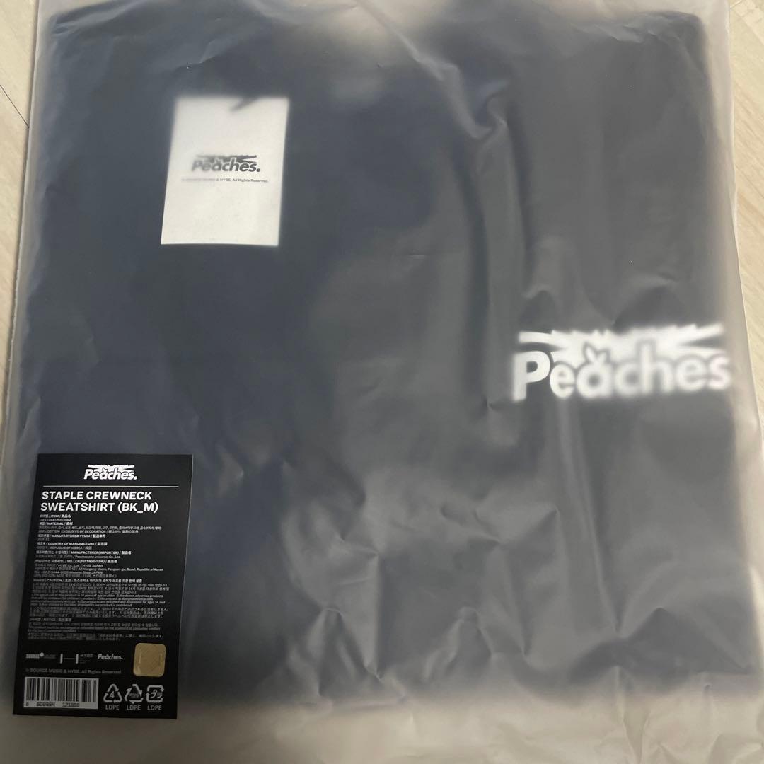 Peaches. LE SSERAFIM クルーネックスウェットシャツ Mサイズ