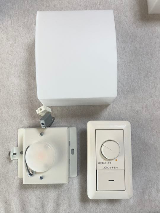 コイズミ　メモリーライトコントローラLED調光器3個セット