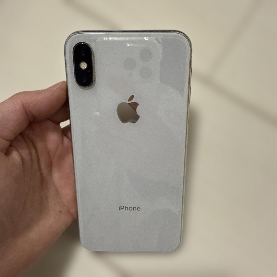 【美品】Apple iPhone X シルバー 本体　箱付き