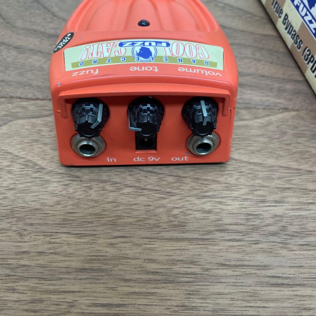 danelectro fuzz cool cat ファズ　ギター　エフェクター