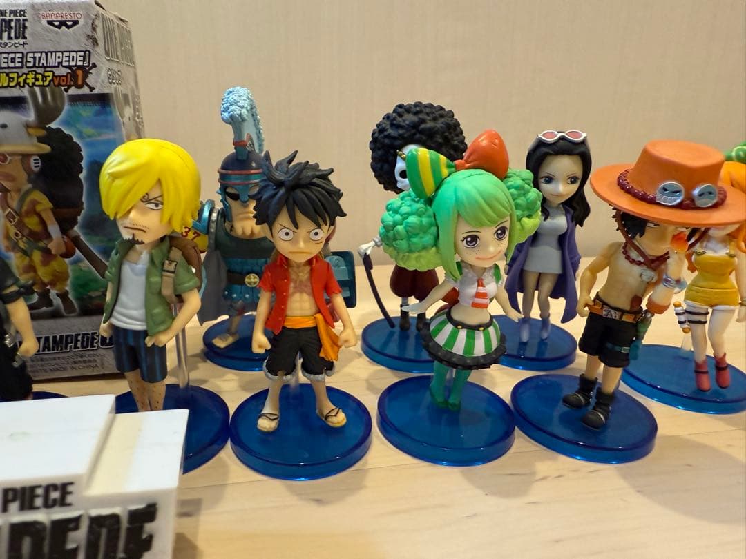 ワンピース ワーコレ 劇場版STAMPEDE フィギュアONE PIECE