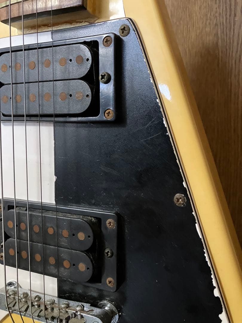 【ジャンク品】フライングV エレキギター※1月いっぱいの出品です