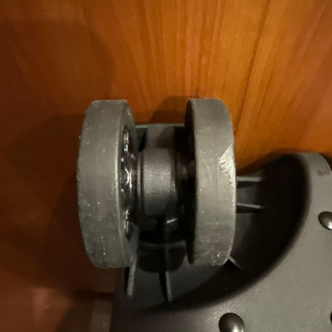 メルセデス・ベンツ AMG オリジナルスーツケース 64l