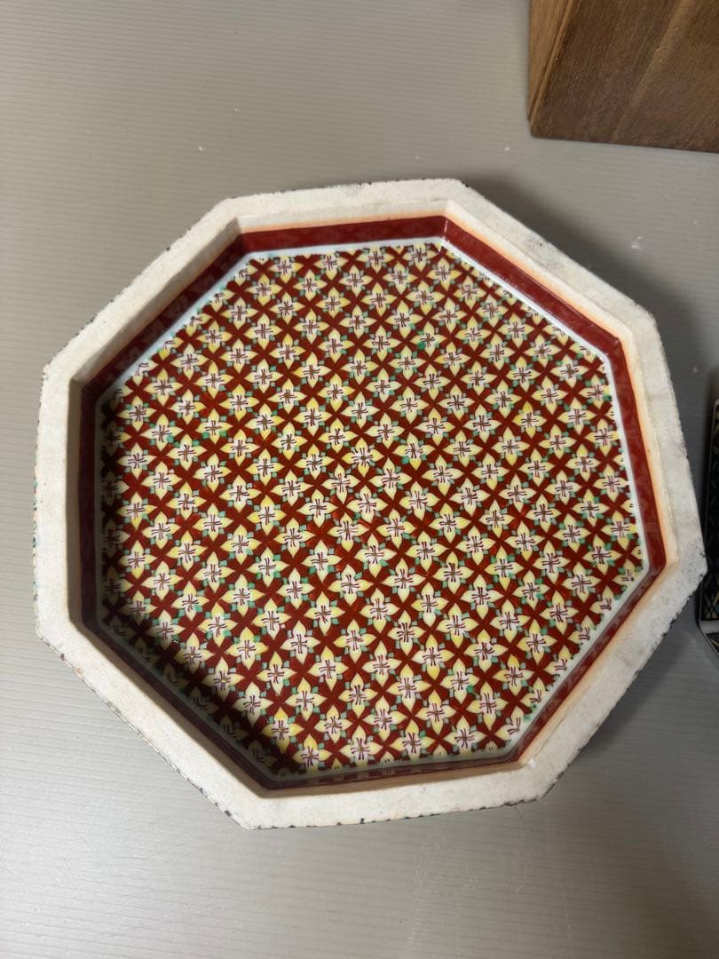 2416 九谷泉焼　加全作　色絵牡丹文　飾筥　蓋物　時代物