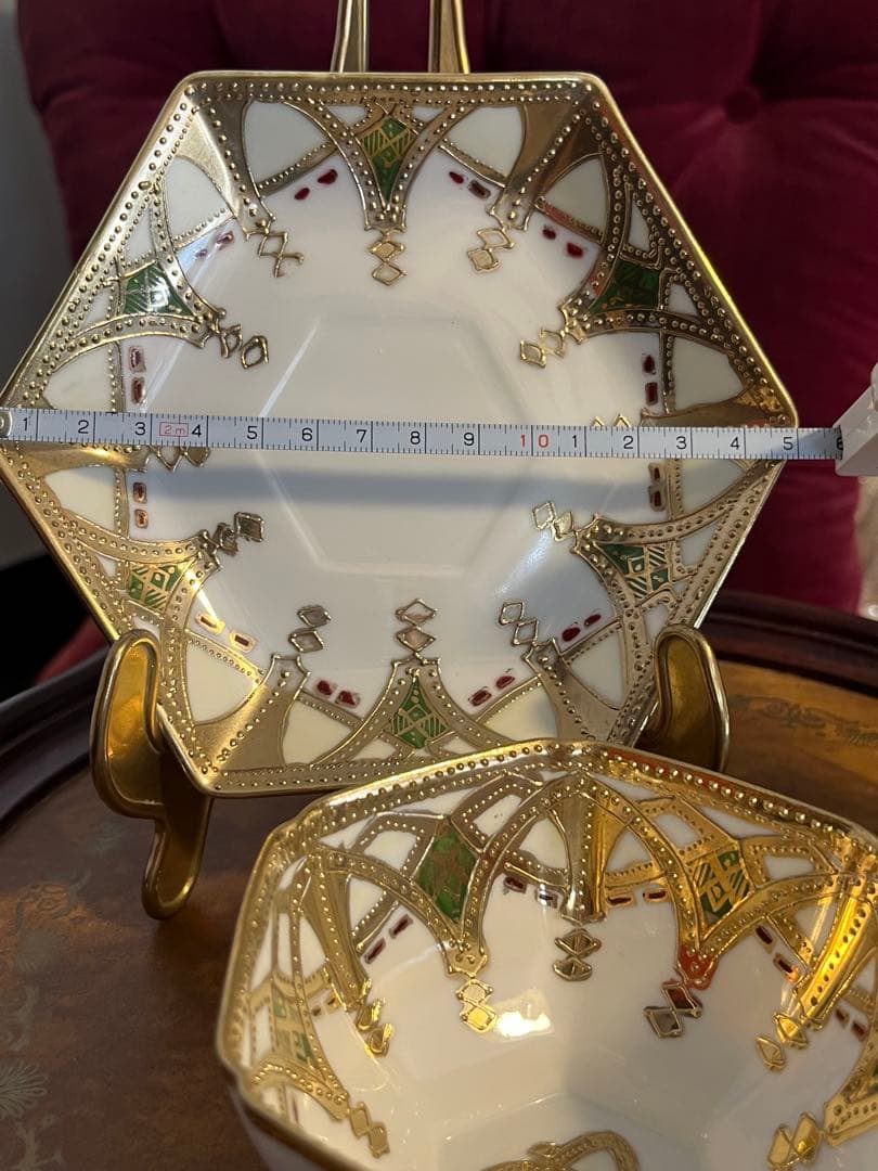オールドノリタケ　メイプルリーフ印　六角形 金箔装飾 カップソーサー