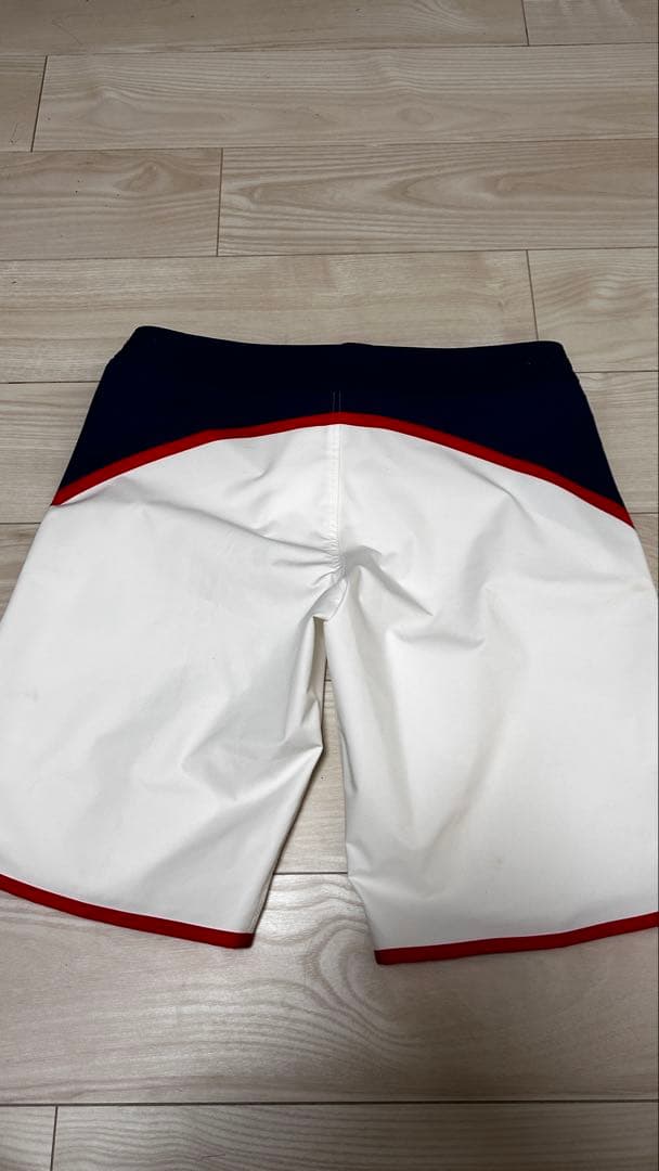 PEAQ ピーク ステージショーツ　ボードショーツ　サーフパンツ フィジーク