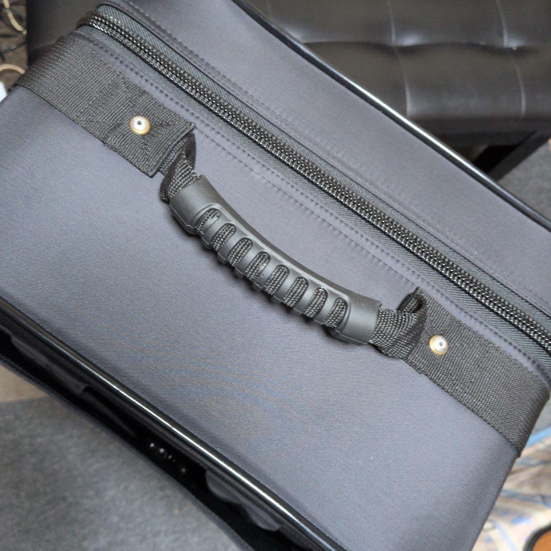 Château テナーサックスケース