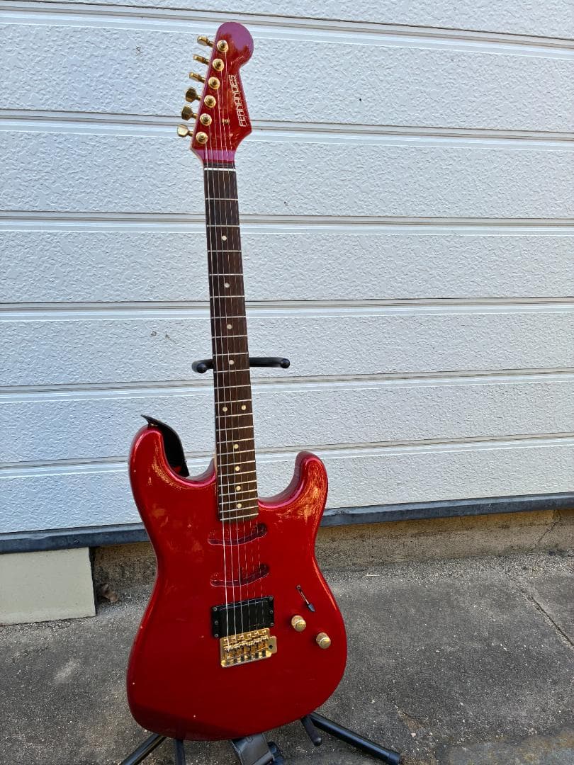 Fernandes エレキギター レッド