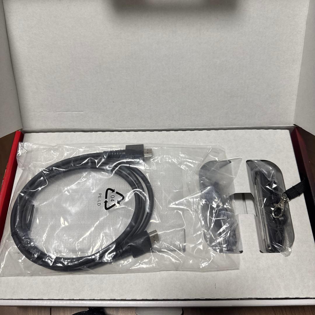 Nintendo Switch 赤/青 本体 スクリーンプロテクター付き