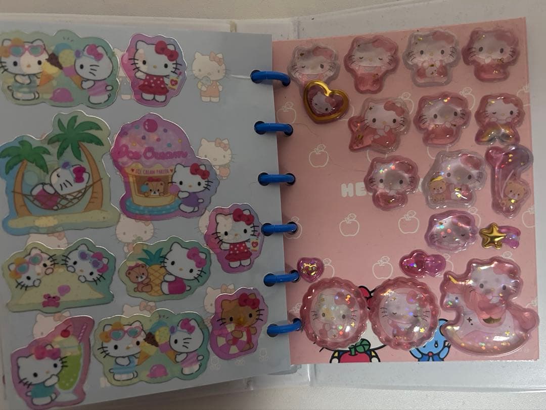 シール帳 完成品 ぼんぼんシール　ハローキティ