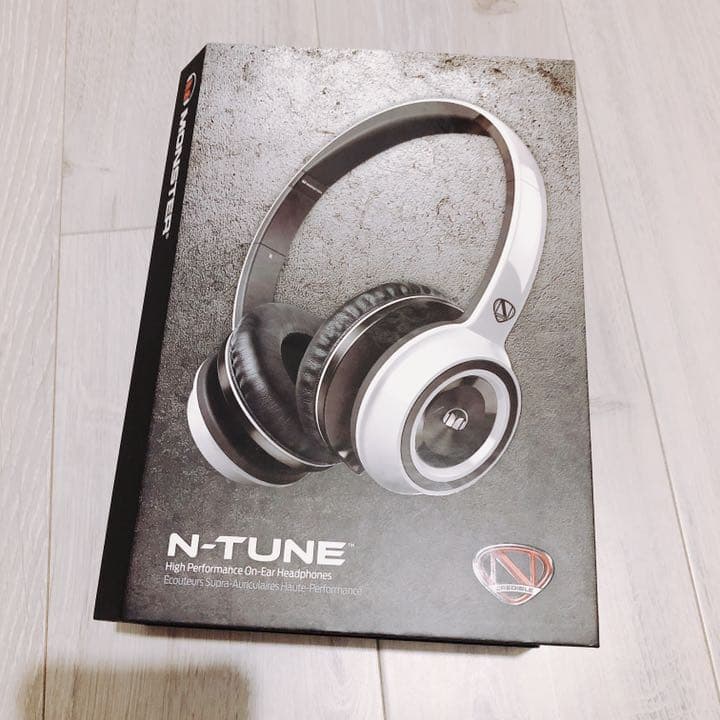 MONSTER モンスターケーブル ヘッドフォン イヤホン 白 ホワイト