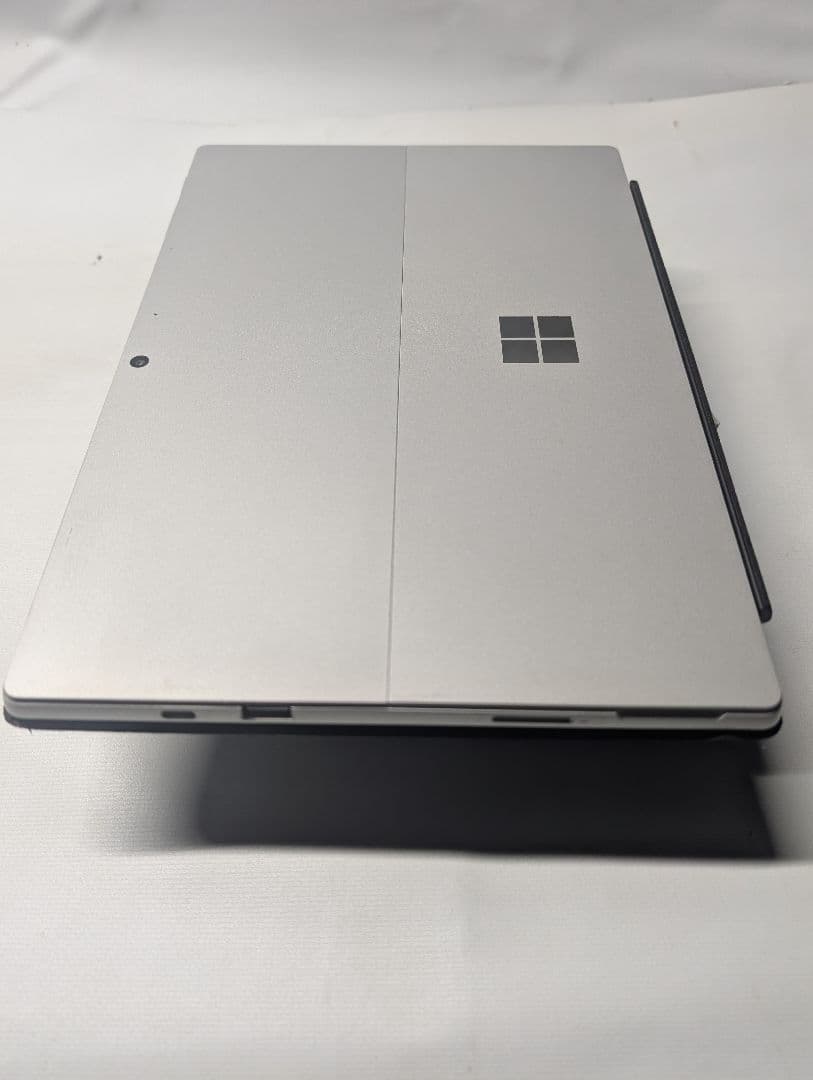 A8 Surface Pro7　Corei5第10世代　メモリ8GB/256GB