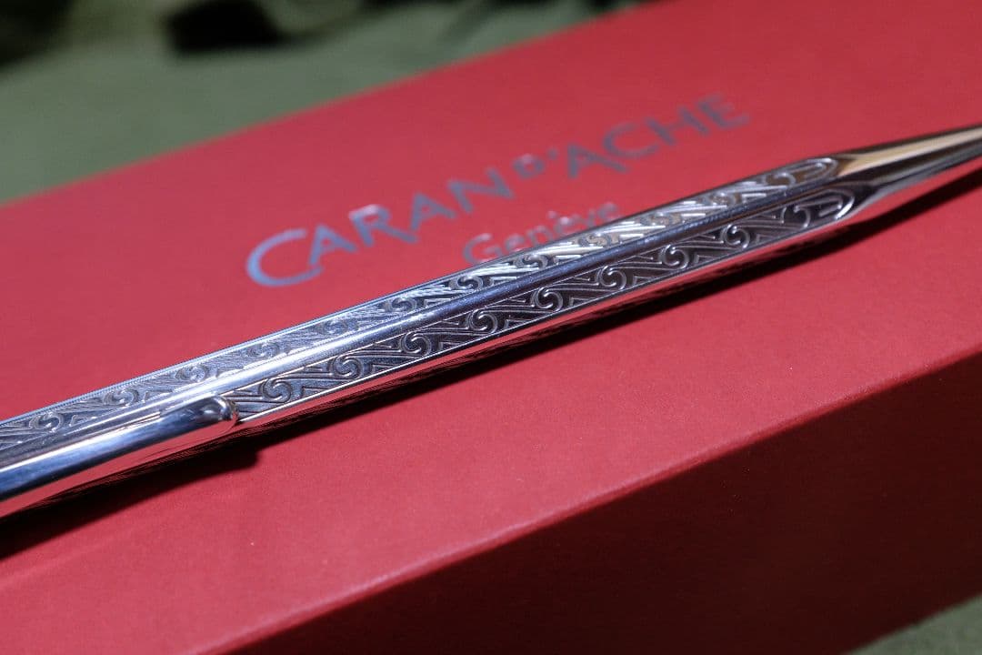 今*臣様 カランダッシュ　エクリドール　アンモナイト　ボールペン