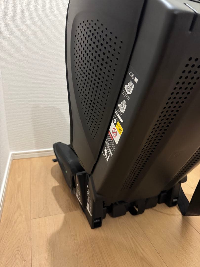 カーメイト(エールベベ) パパットR パールブラックCF135