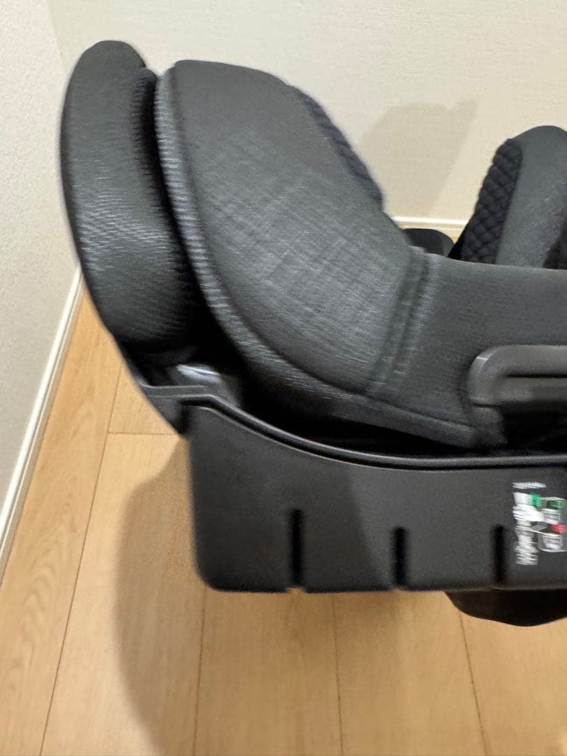 カーメイト(エールベベ) パパットR パールブラックCF135