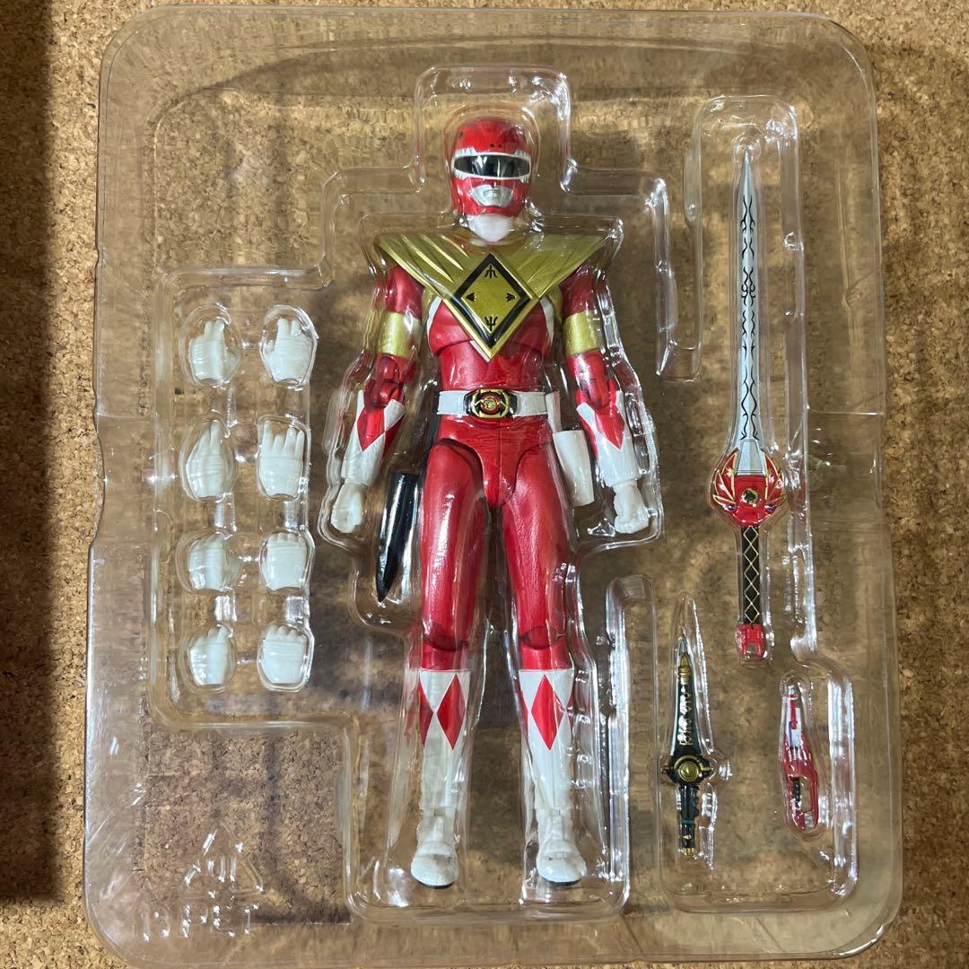 m*9様 S.H.Figuarts 恐竜戦隊ジュウレンジャー アームドティラノレ