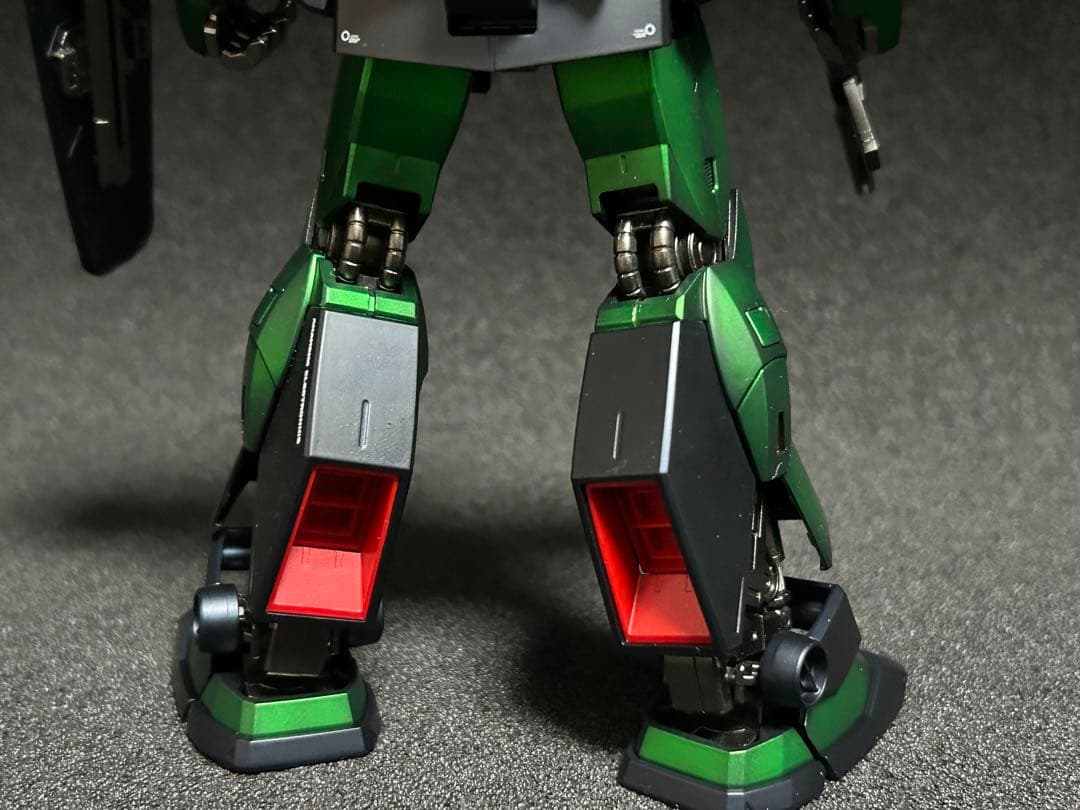 MG ネモ　マットキャンディーグラデーション塗装完成品