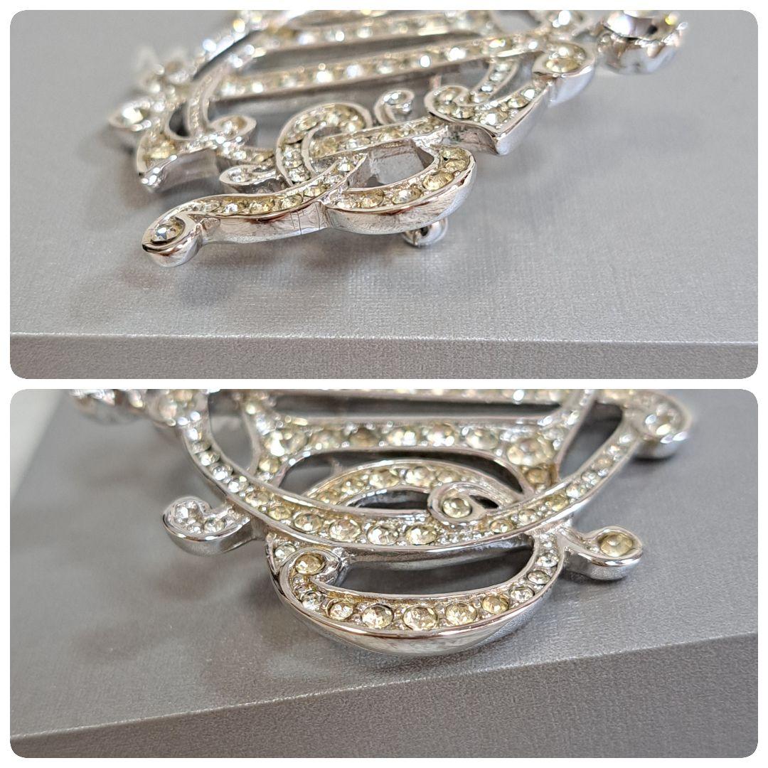 極美品✨クリスチャンディオール エンブレムロゴブローチ ラインストーン ビジュー