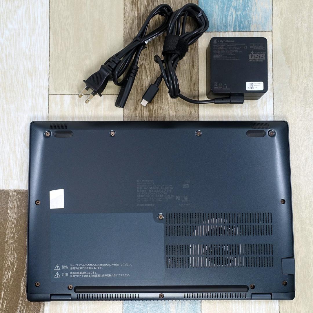 １０コアＣＰＵで最新モデルと同じデザインの超軽量バリ速モバイル✨１２世代コアｉ５