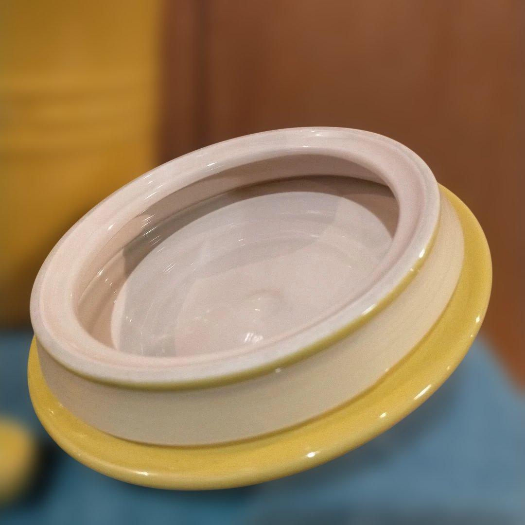 美品 LE CREUSET イエローペットフードコンテナースクープ付き13-49