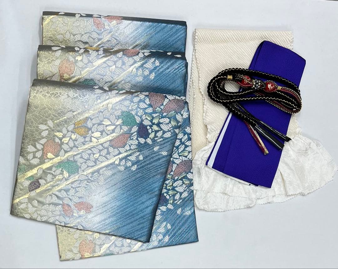 振り袖　フルセット　長襦袢付　金彩　刺繍　銀通し　豪華　成人式　長尺袋帯　612