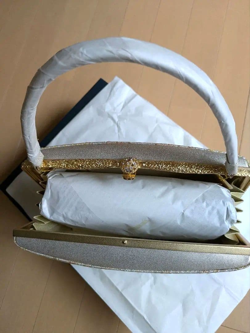 ★★いまさん★★　新品未開封　西陣織　正絹帯地　和装用バッグと草履セット