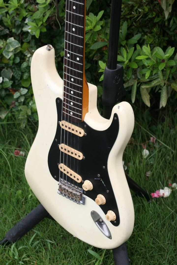 ギター Fender STD-62 8/8/85 Fujigen