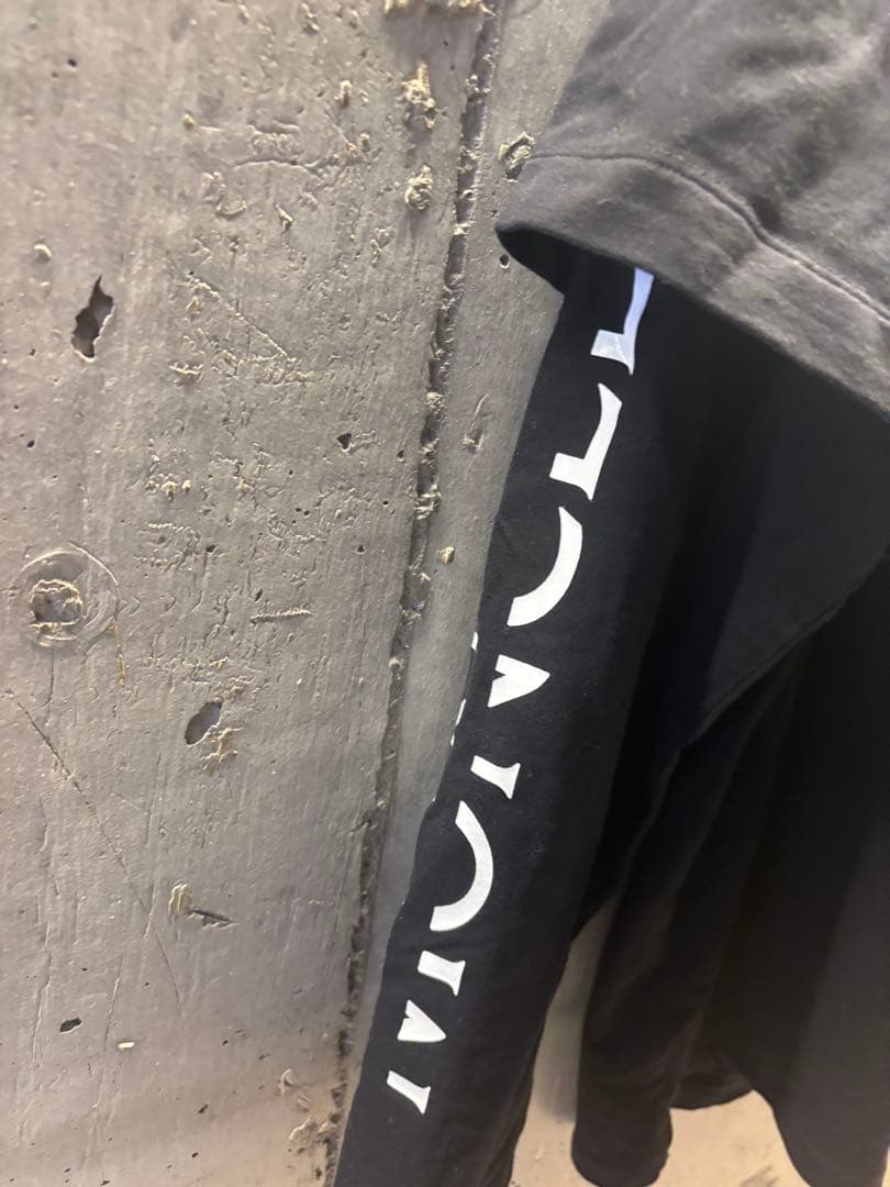 MONCLER フェイクレイヤード 長袖 Tシャツ