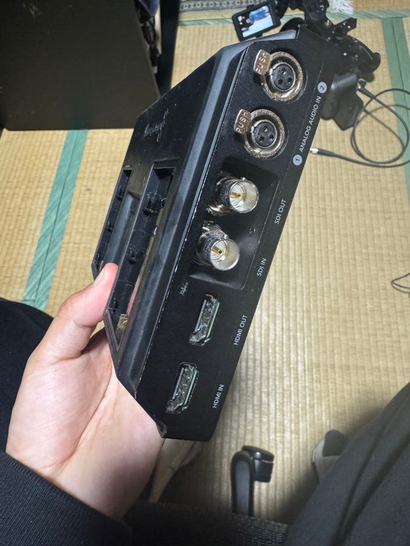 ブラックマジックデザイン　ビデオアシスト4K 7インチ　VIDEO ASSIST