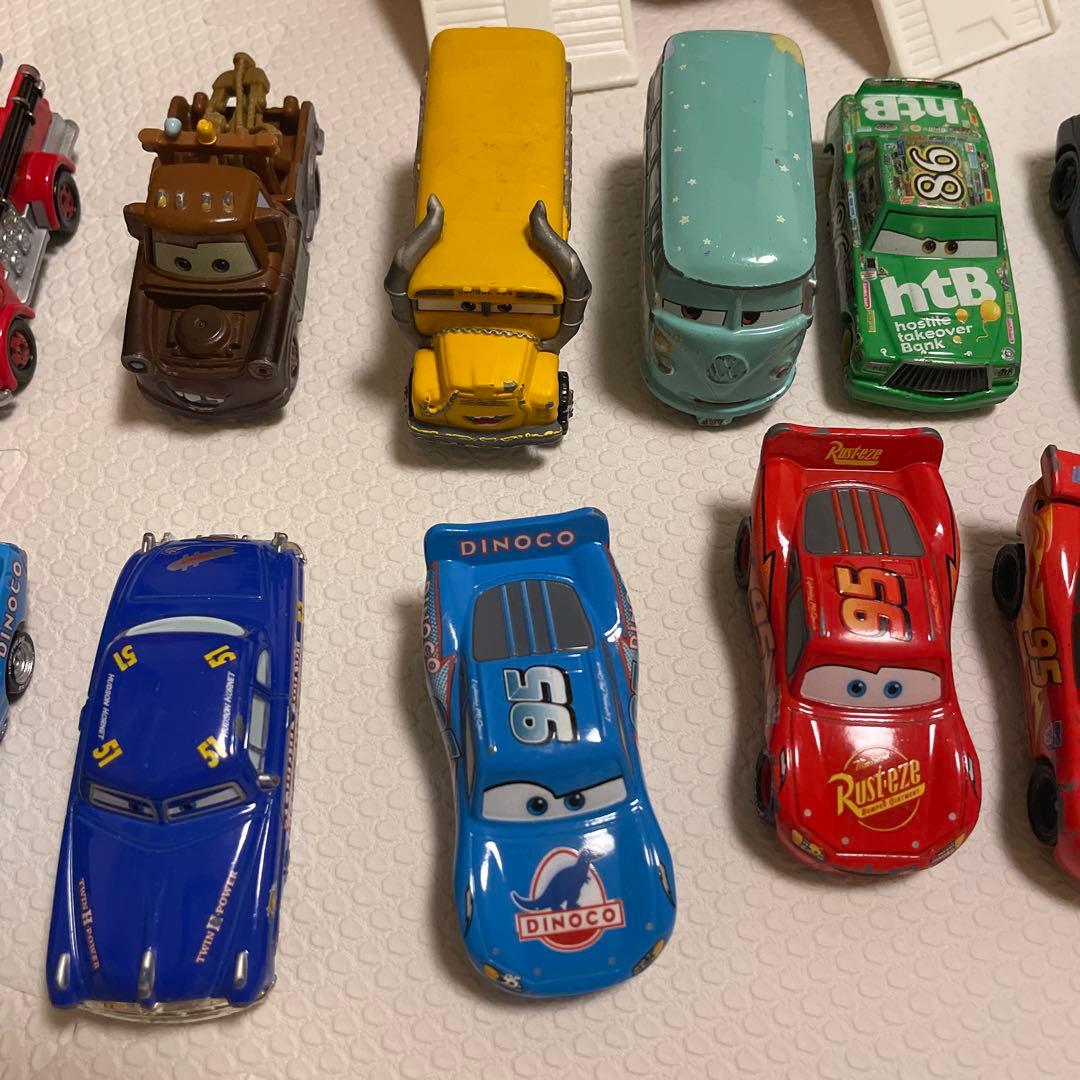 カーズトミカ(17+1台 トレーラー2台)まとめ売り　トルネードシューター付き