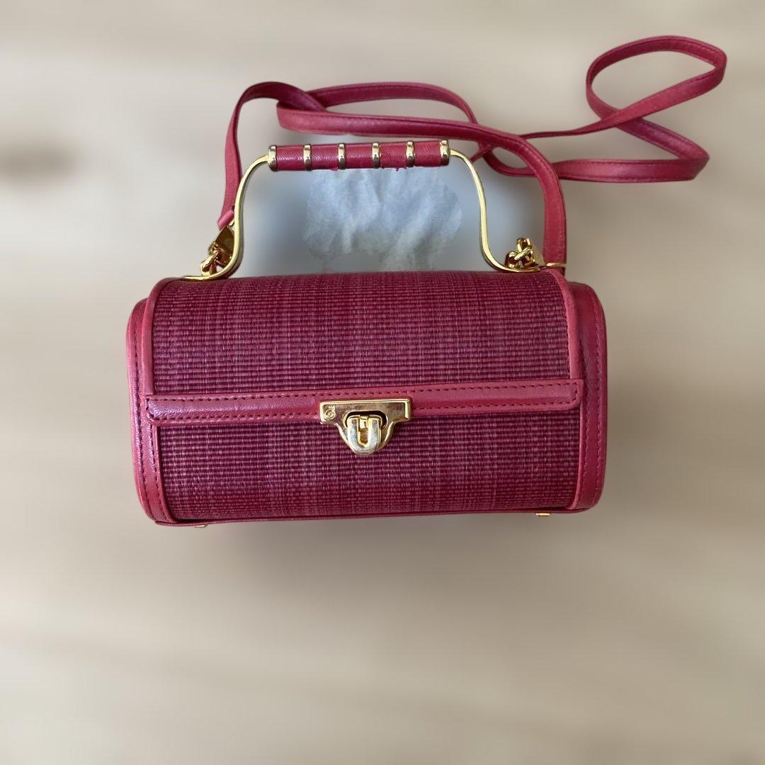 コンテス　バッグ