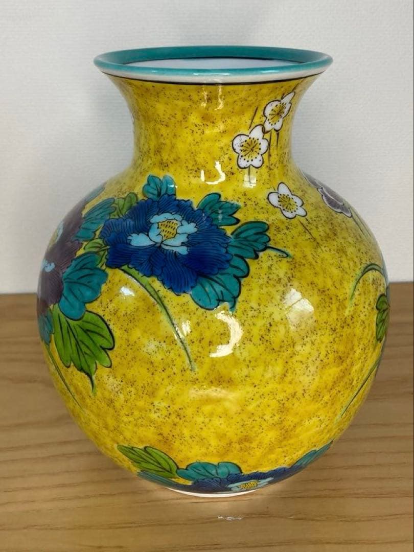 九谷焼 花瓶　吉田屋花鳥（高19.5cm）