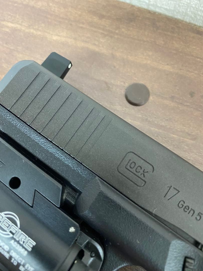 東京マルイ　GLOCK17 GEN5 MOS ドットサイト　ライト付　グロック