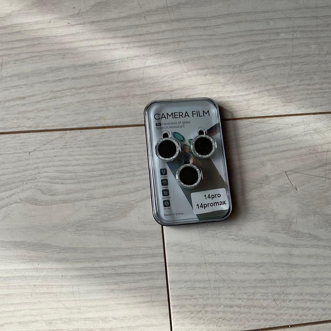 新品未使用　custype ブラウン クロコダイル風iPhone14proケース